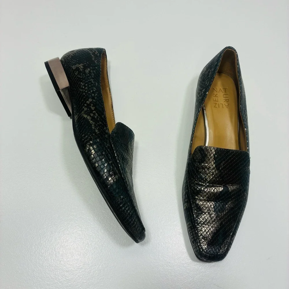 Naturalizer Women Slip-on Loafer 9M Snakeskin Embossed Low Heel Office Career‎